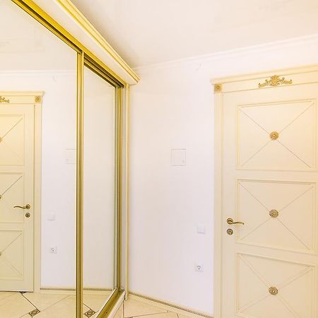 Vip Apartmen Sumi Dış mekan fotoğraf